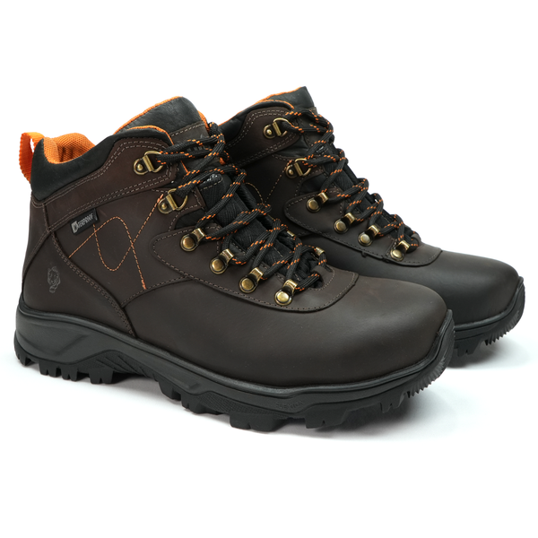 Bota Impermeável Masculina ThaBel Poseidon Marrom com CA, couro emborrachado e solado antiderrapante, ideal para trilha e trabalho na chuva.