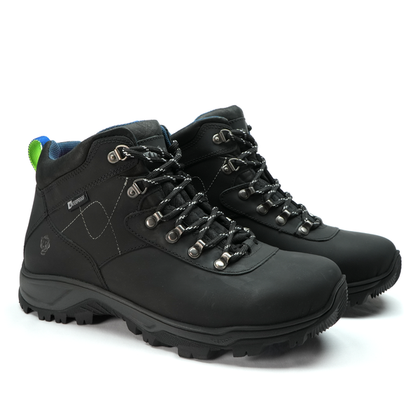 Bota Impermeável Masculina ThaBel Poseidon Preta com CA, manta 100% impermeável e solado antiderrapante, para trilha e trabalho com o pé seco.