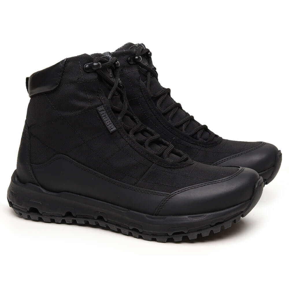 Bota Hiker Pro vs Bota Delta ThaBel: Qual Escolher para Trilha