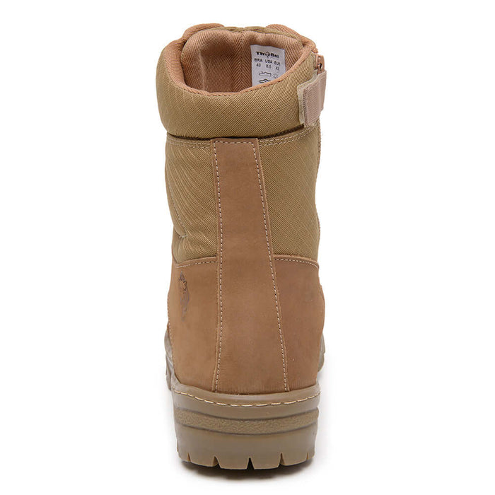 Vista traseira do Coturno Militar ThaBel Sigma Coyote com Zíper e Anti-Perfuro, mostrando design resistente e conforto para uso masculino.