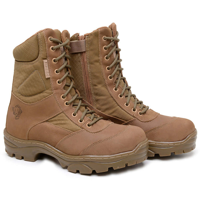 Coturno Militar ThaBel Sigma Coyote com Zíper e Anti-Perfuro, bota masculina resistente e confortável para aventuras e trabalho.